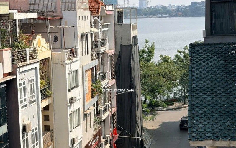 BẤT CHẤP MÔ HÌNH - LẠC LONG QUÂN – GẦN HỒ TÂY – CÁCH HỒ ~30M VỊ TRÍ ĐẸP – KD TỐT – DÂN TRÍ CAO